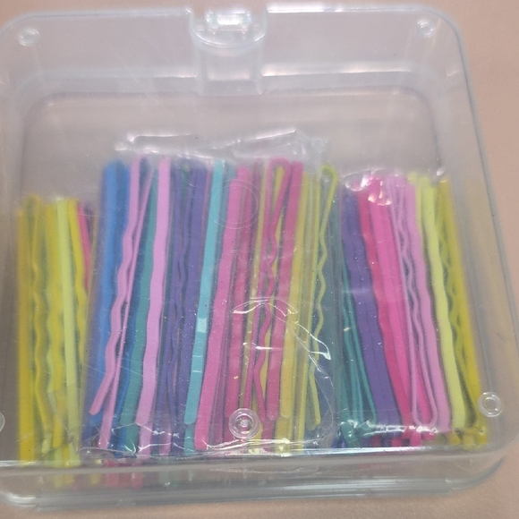 Yellow Duck Plush with Multicolor Hairpins Set - Picture 4 of 4